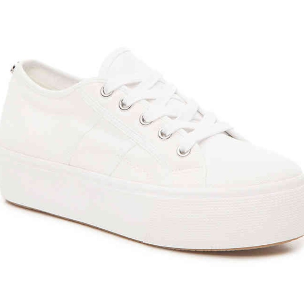 NWOT Steve Madden Platform Sneakers